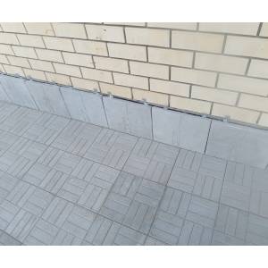 Отмостка из тротуарной плитки Тетрис, цвет - серый