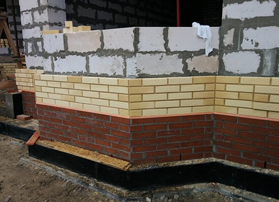 Кирпичная отделка газобетонного дома