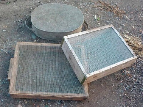 Самодельное сито для просеивания песка